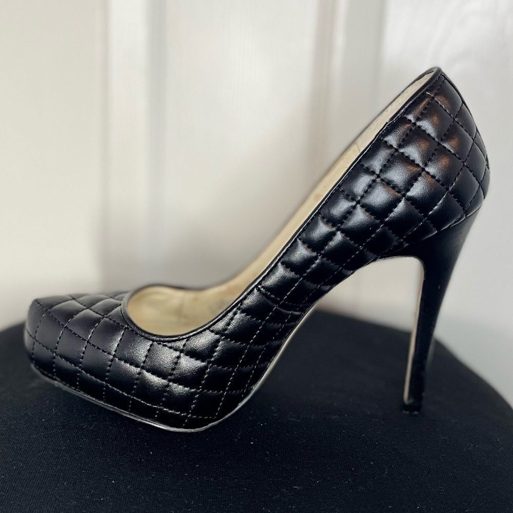 BCBGeneration Black Heels​​​ - Picture 2 of 9